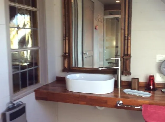 D'hotes De Charme Kwatera prywatna Audouville-la-Hubert